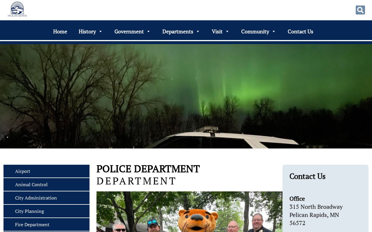 Pelican Rapids Police Department page showing the city hall data request route used for local records
